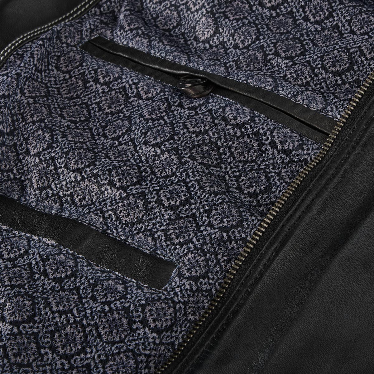 Milestone Lederjacke aus Lammnappa schwarz