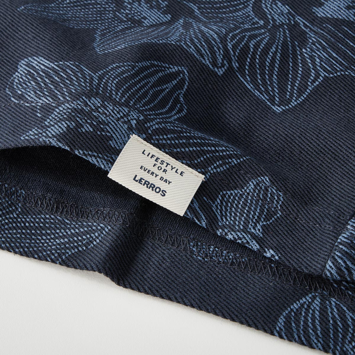 Lerros T-Shirt mit Allover-Muster blau