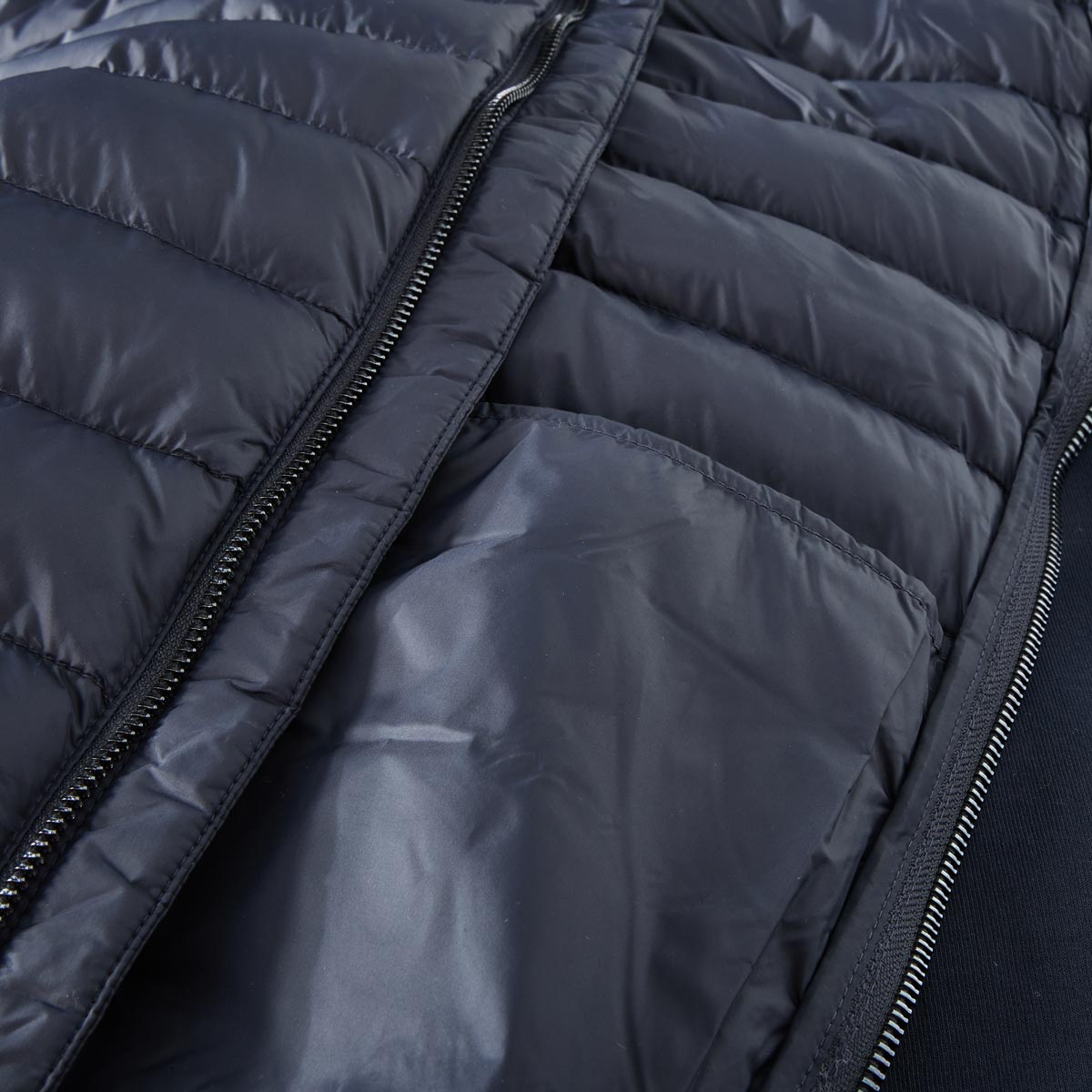 Tommy Hilfiger Sweatjacke mit Stepp-Einsatz marine