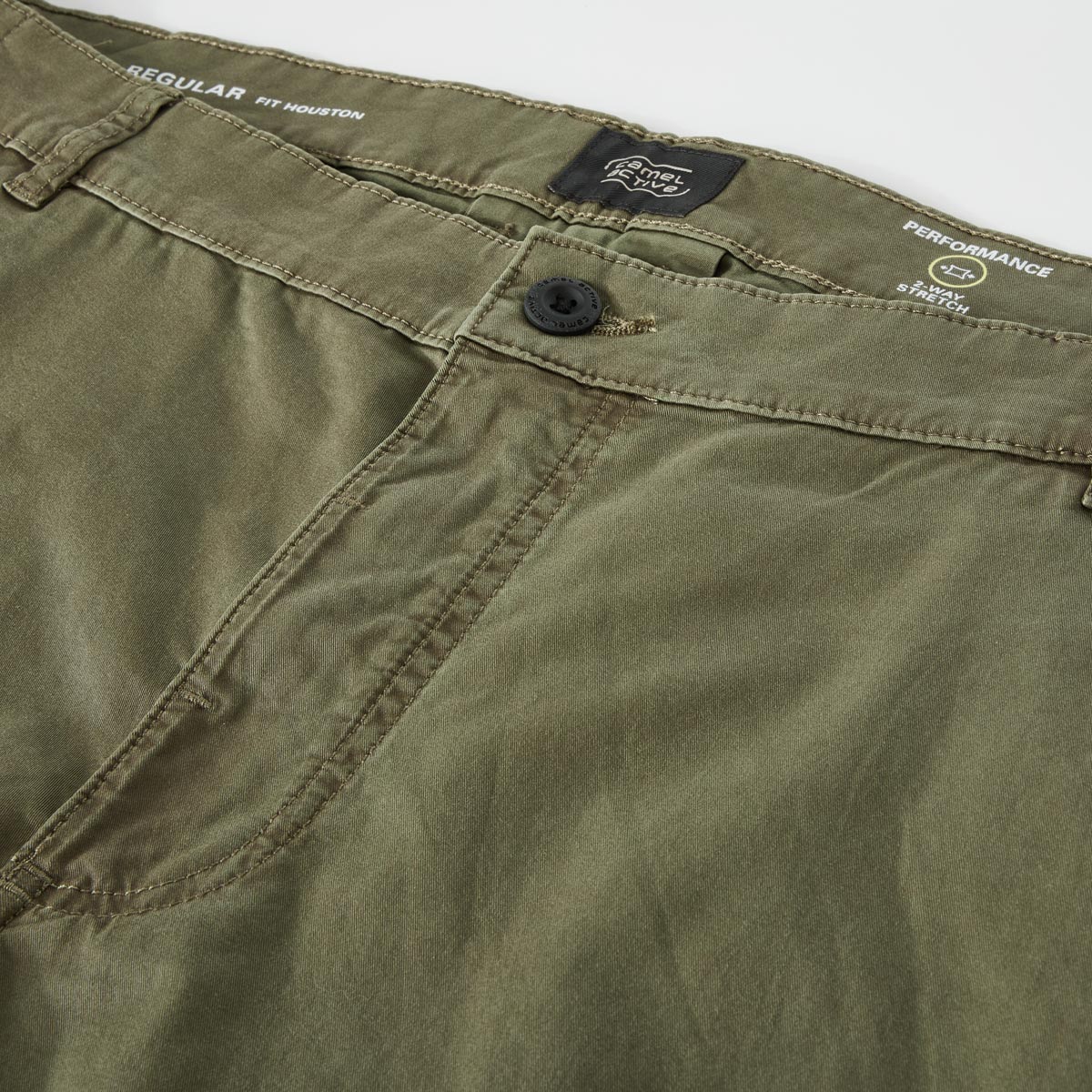 camel active Stretch-Chino-Shorts oliv