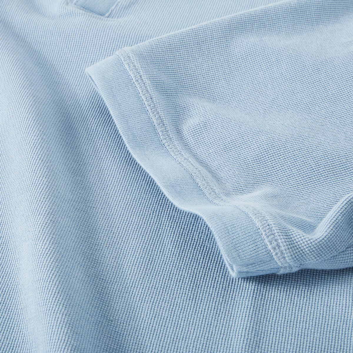 s.Oliver Poloshirt aus Baumwolle hellblau