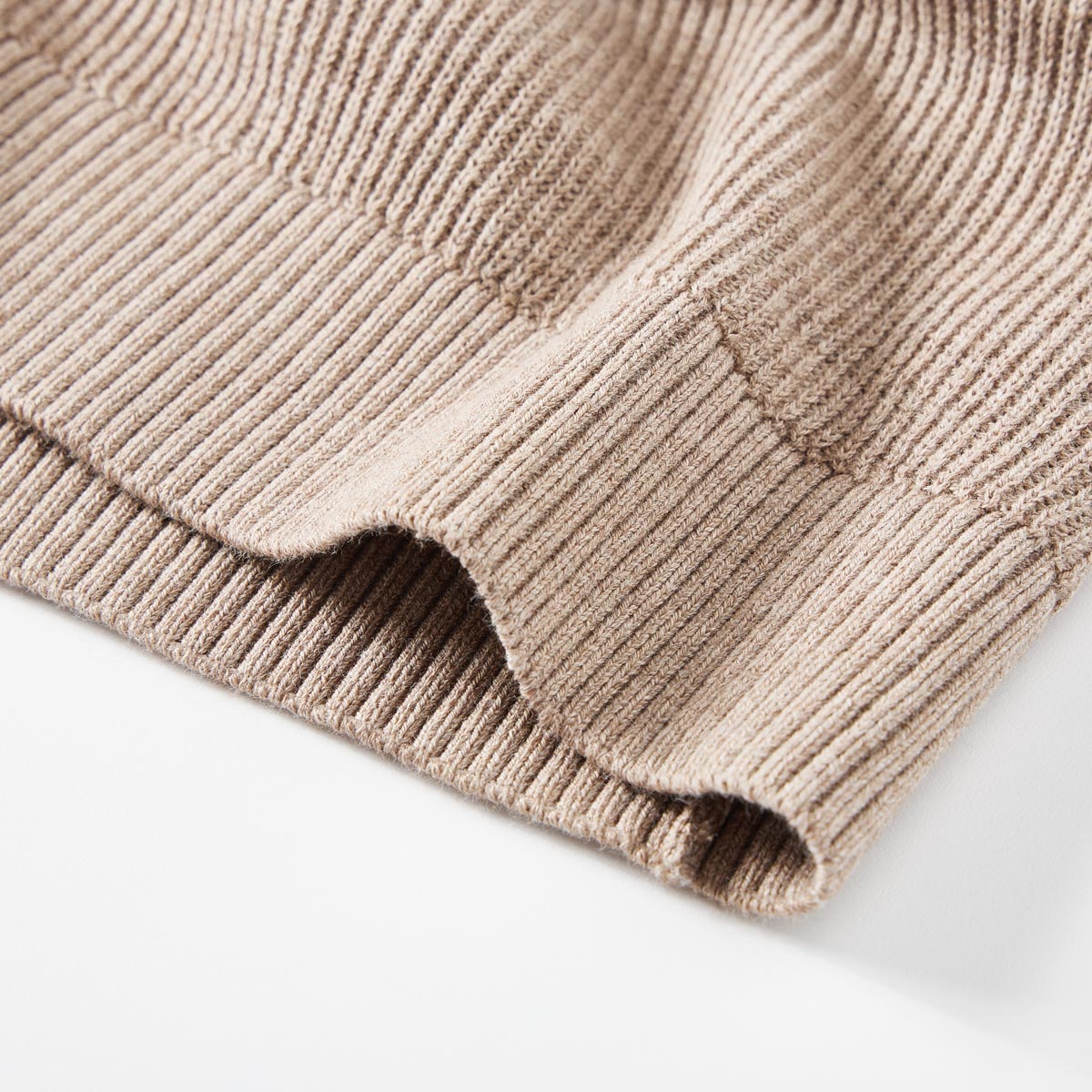 s.Oliver Stricktroyer aus Biobaumwolle beige