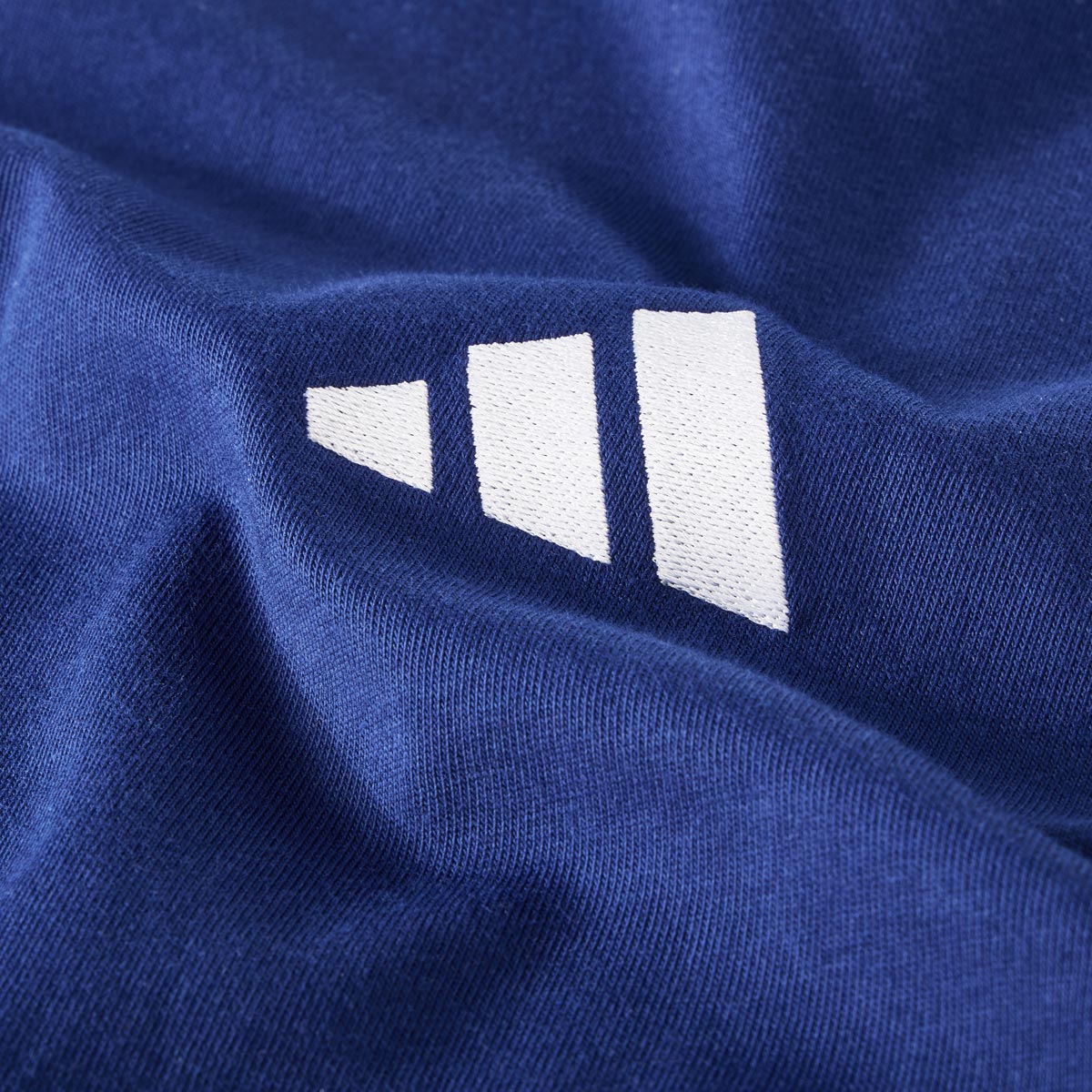 adidas T-Shirt aus Baumwolle blau/weiß