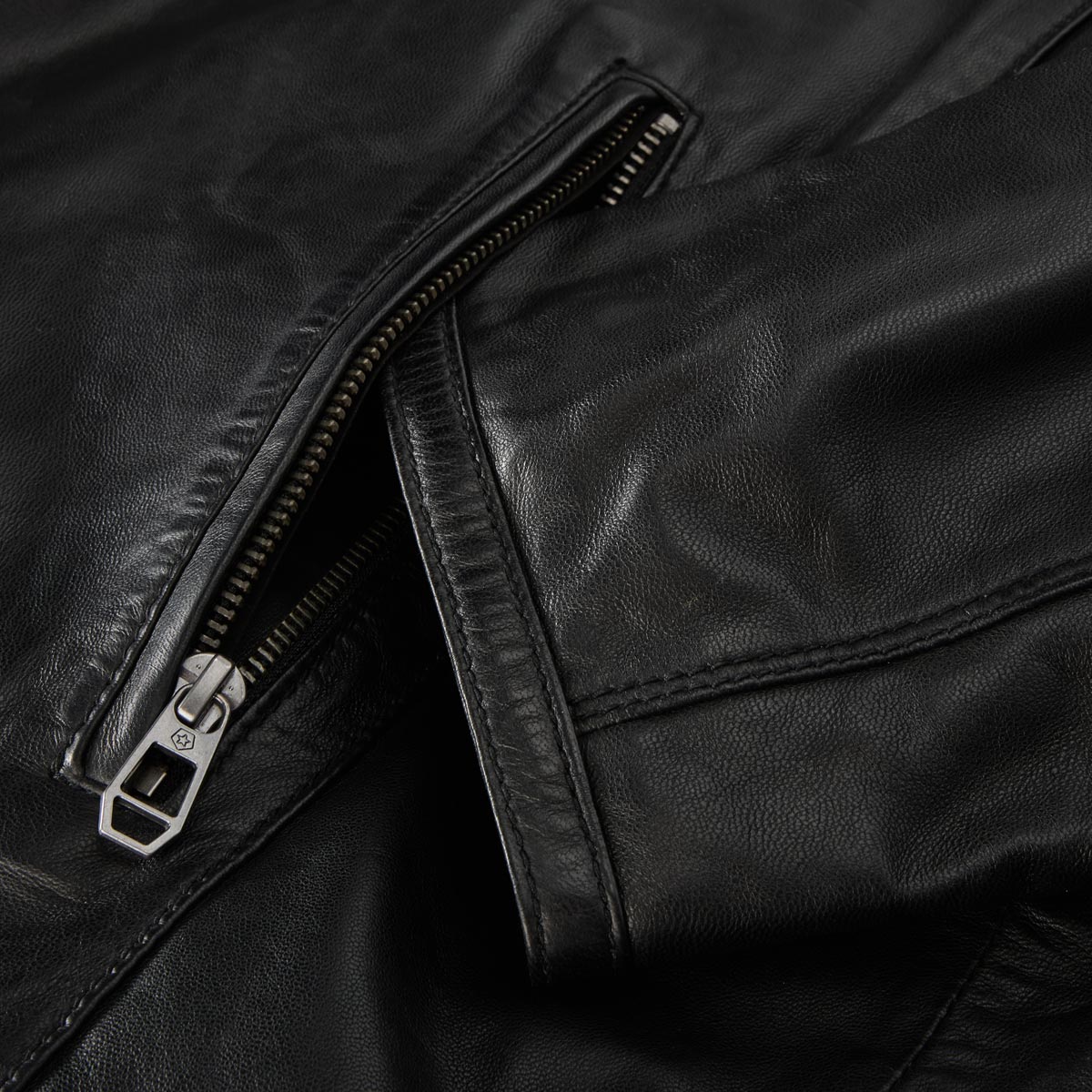 Milestone Lederjacke aus Lammnappa schwarz