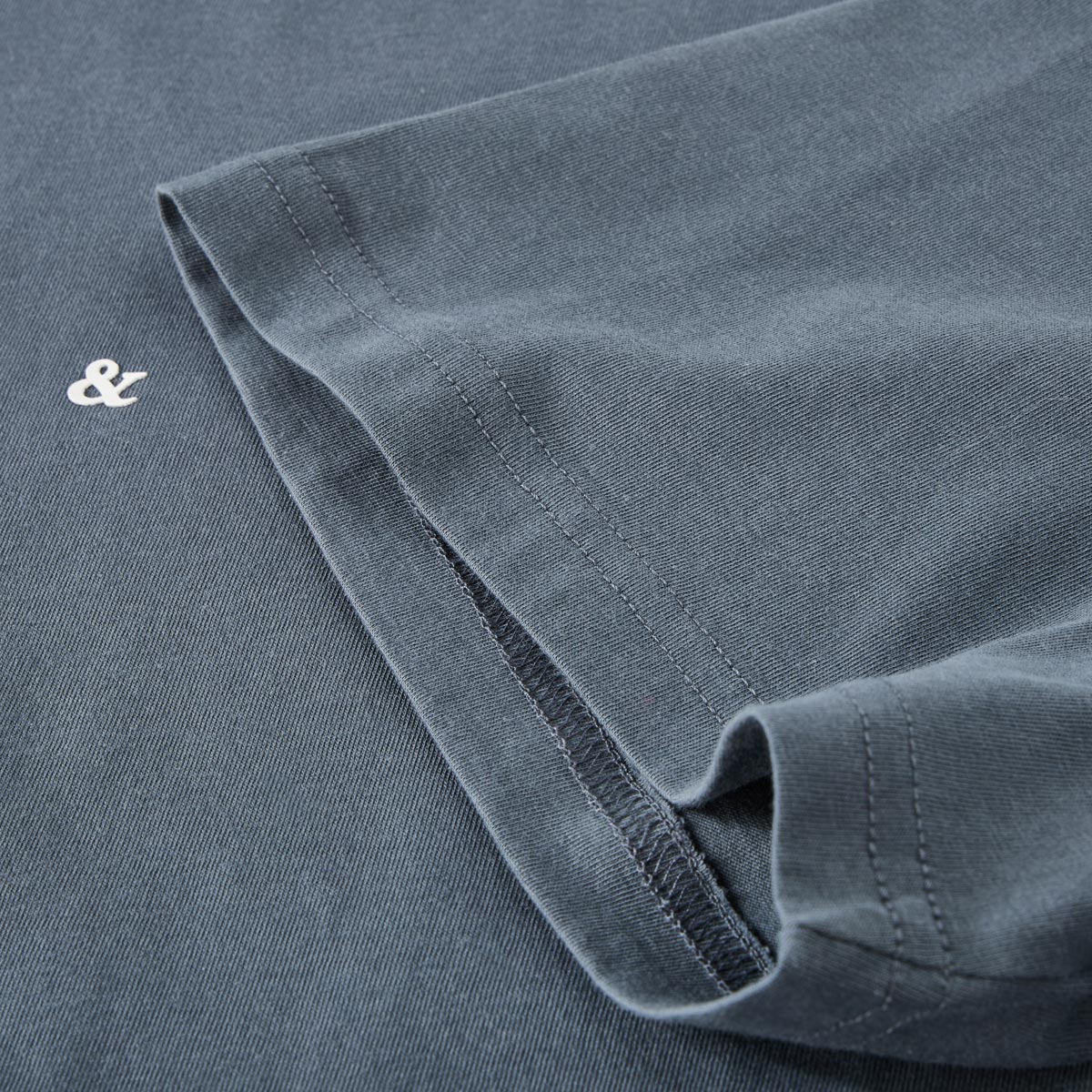 Jack&Jones T-Shirt mit Label-Print grau