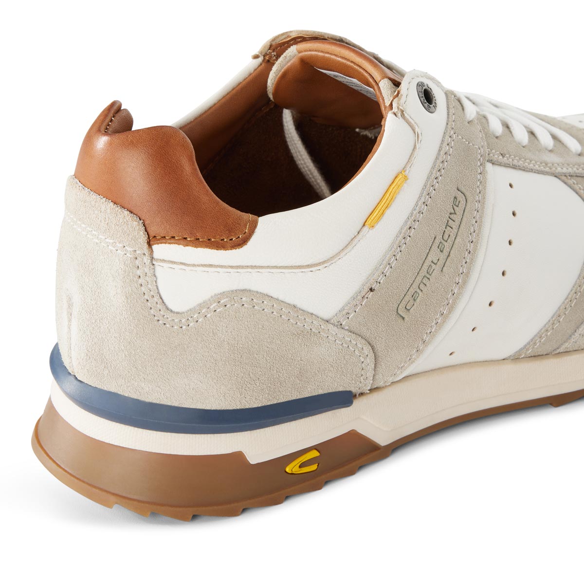camel active Sneaker aus Leder weiß