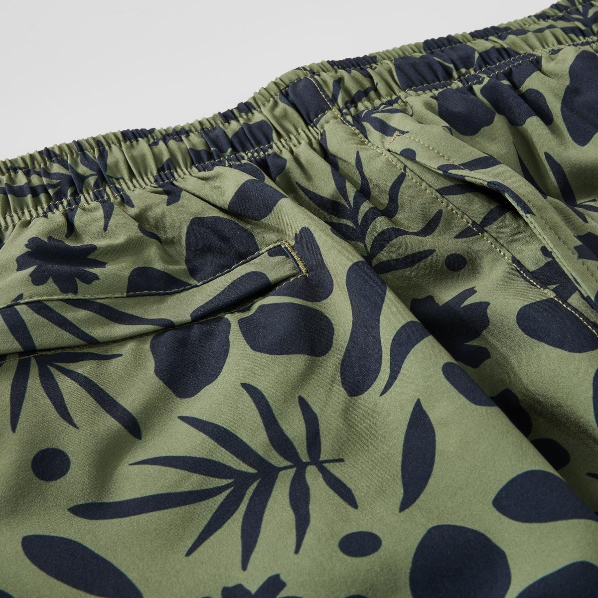 North Badeshorts mit Stretch oliv