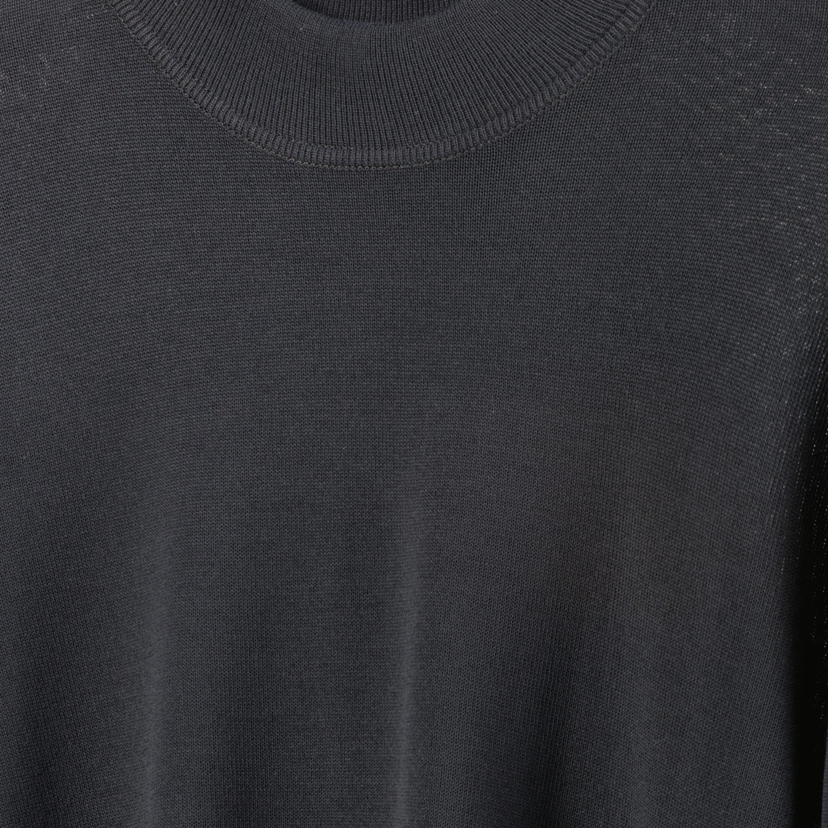 MAERZ MUENCHEN Stehkragenpullover aus Merinowolle schwarz