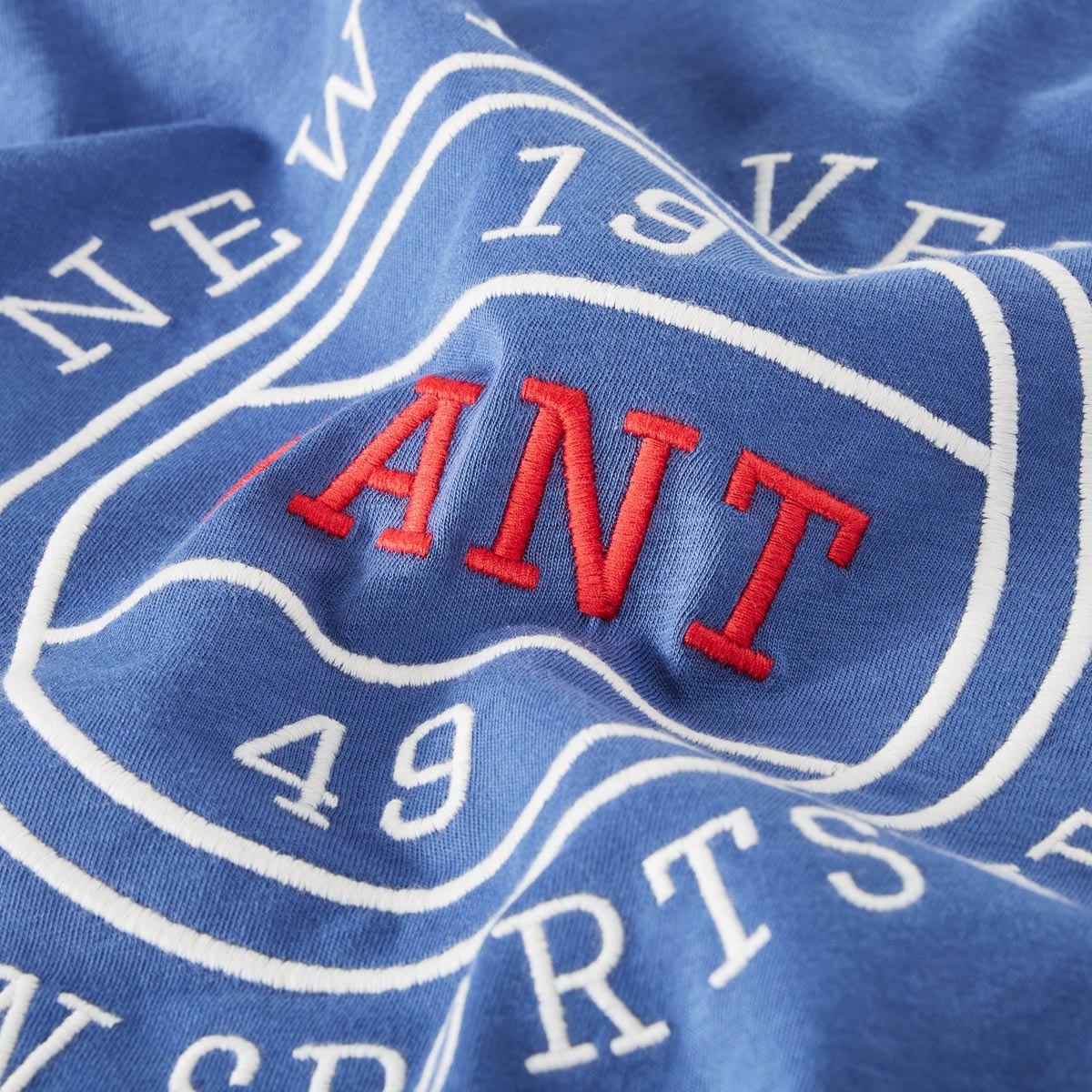 Gant T-Shirt mit Label-Stickerei blau