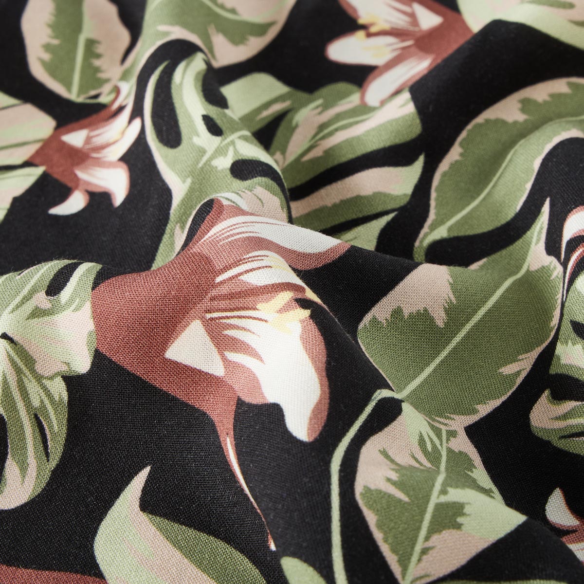 North Freizeithemd mit floralem Muster schwarz