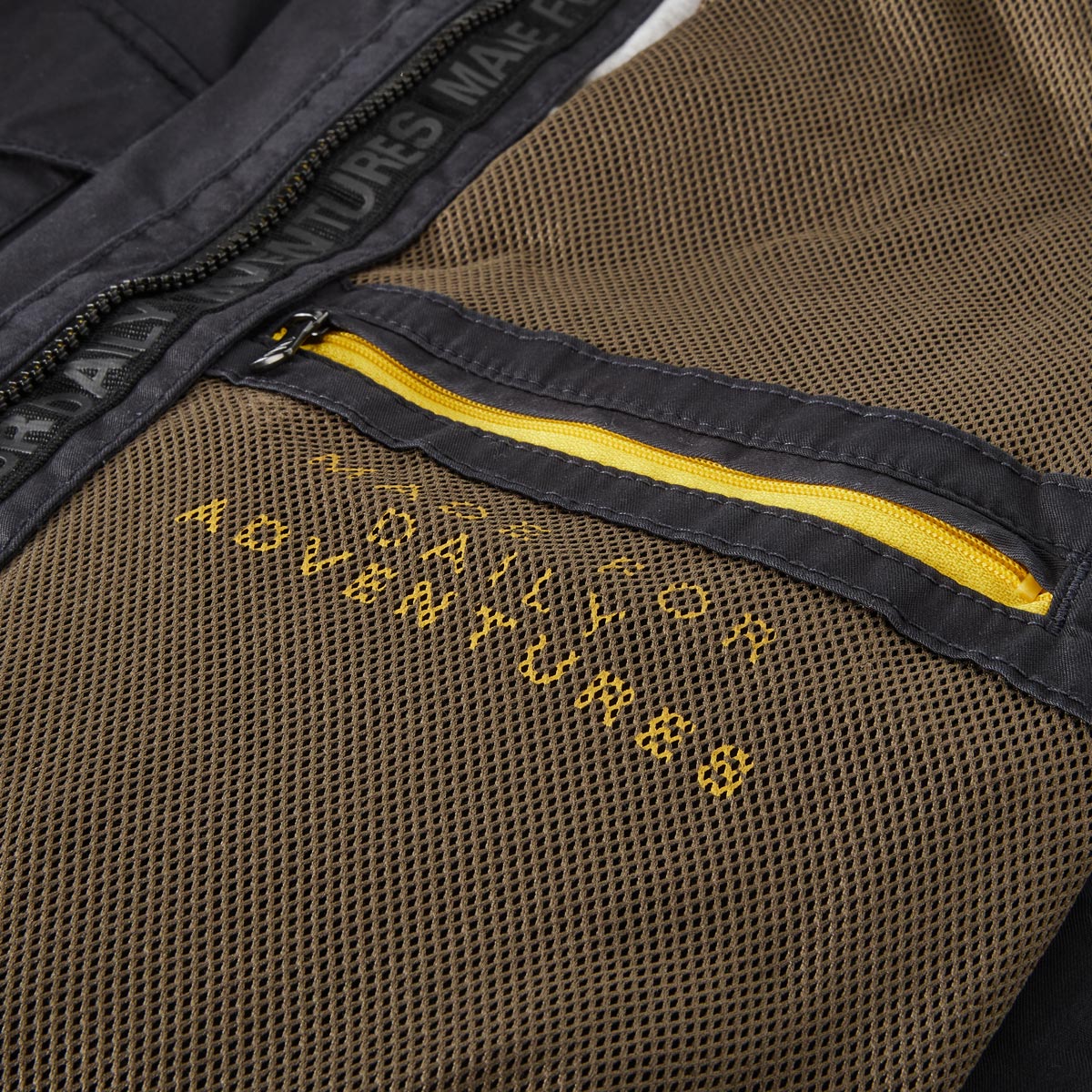 camel active Freizeitjacke aus Baumwolle dunkelblau