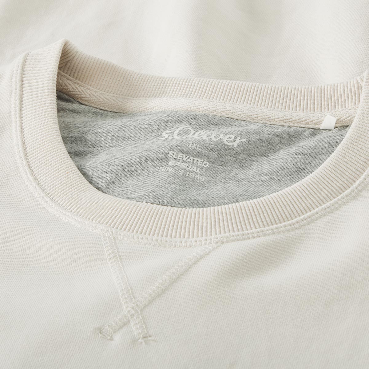 s.Oliver Sweatshirt aus Baumwollmischung beige