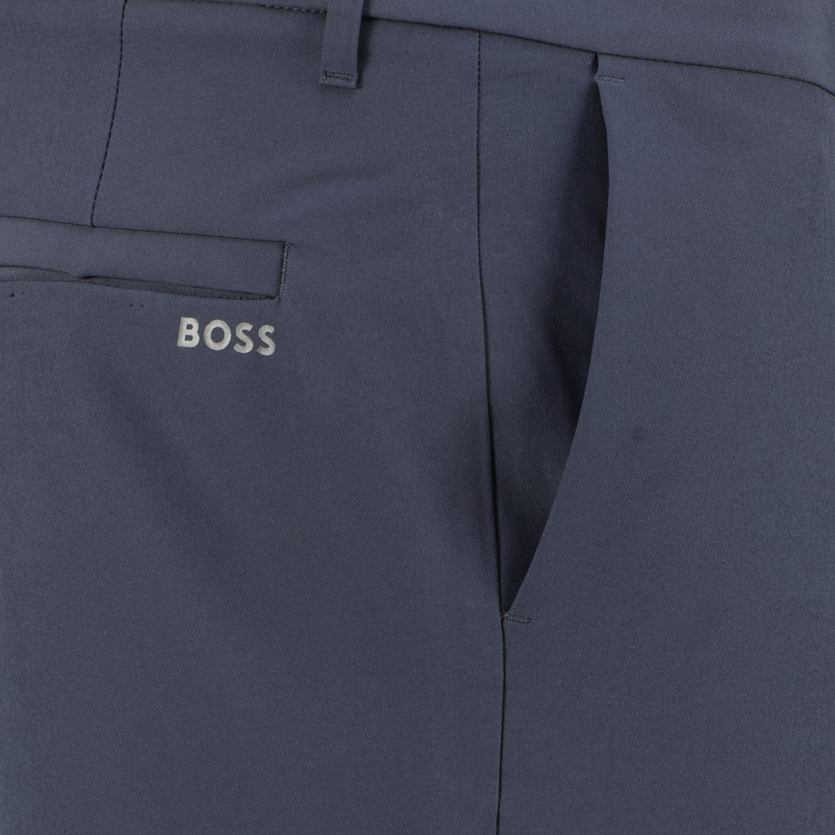 BOSS Stretch-Chinos aus Funktionsmaterial, Regular Fit dunkelblau