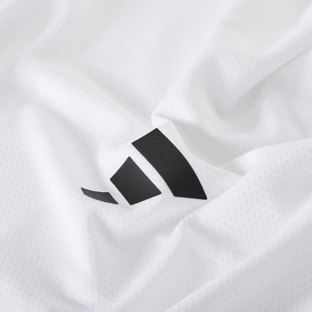 adidas Funktionsshirt, schnelltrocknend und atmungsaktiv weiß