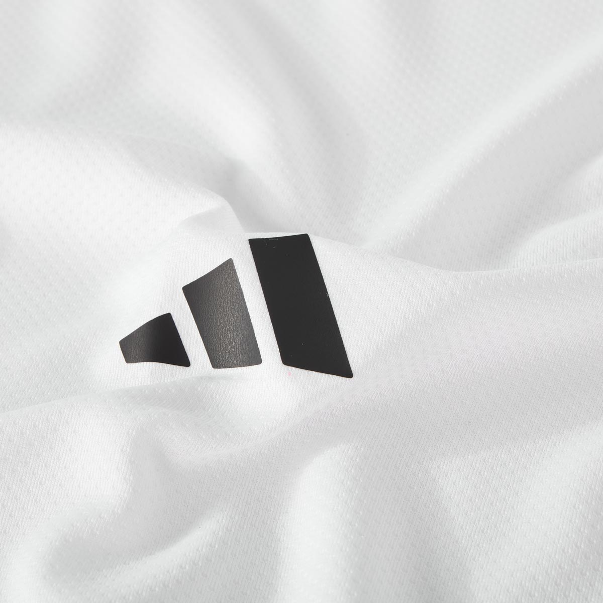 adidas Funktionsshirt, feuchtigkeitstransportierend weiß