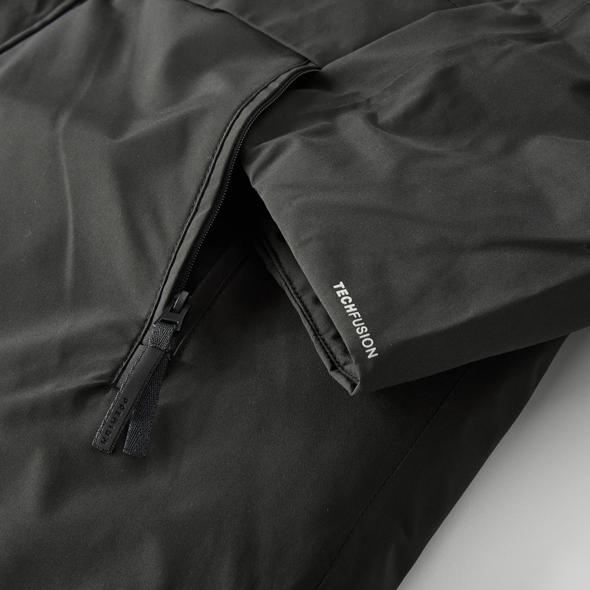 Jack&Jones Wattierte Jacke, wind- und wasserdicht schwarz