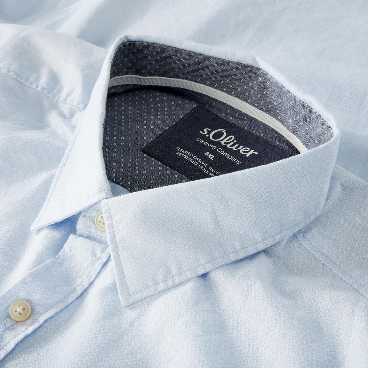 s.Oliver Freizeithemd aus Baumwolle hellblau