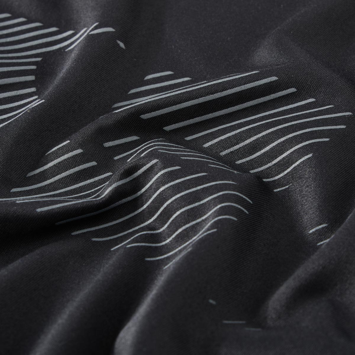 Under Armour Funktionsshirt, schnelltrocknend und pflegeleicht schwarz
