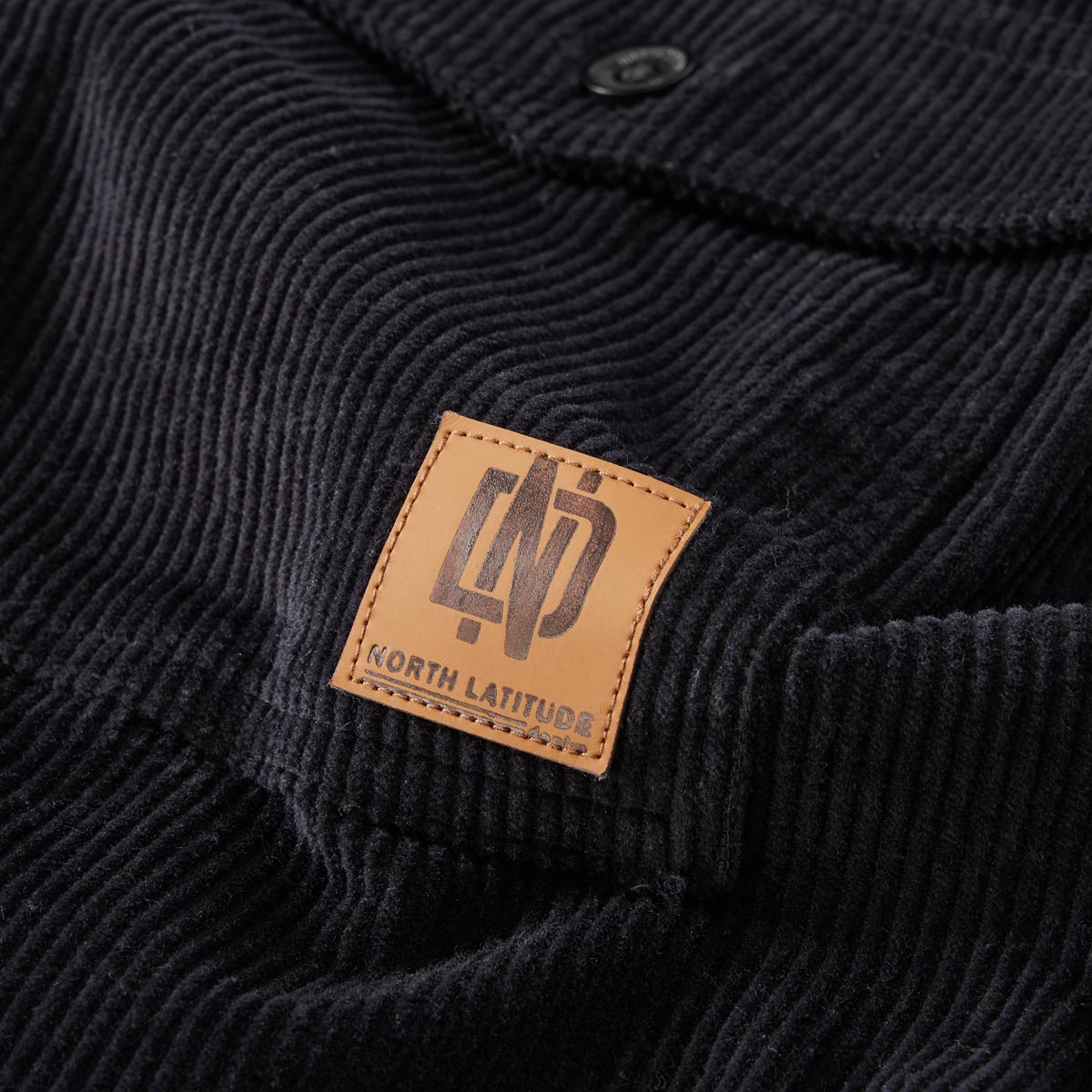 North Cord-Overshirt im Loose Fit schwarz