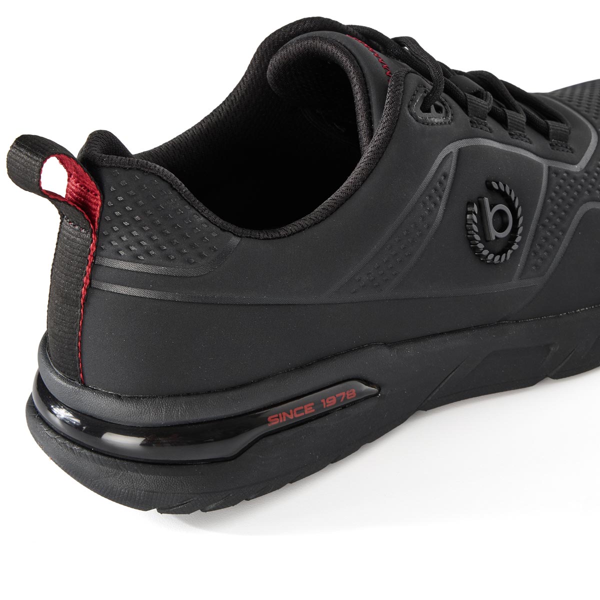 bugatti Sneaker mit Wechselfußbett, leicht  schwarz