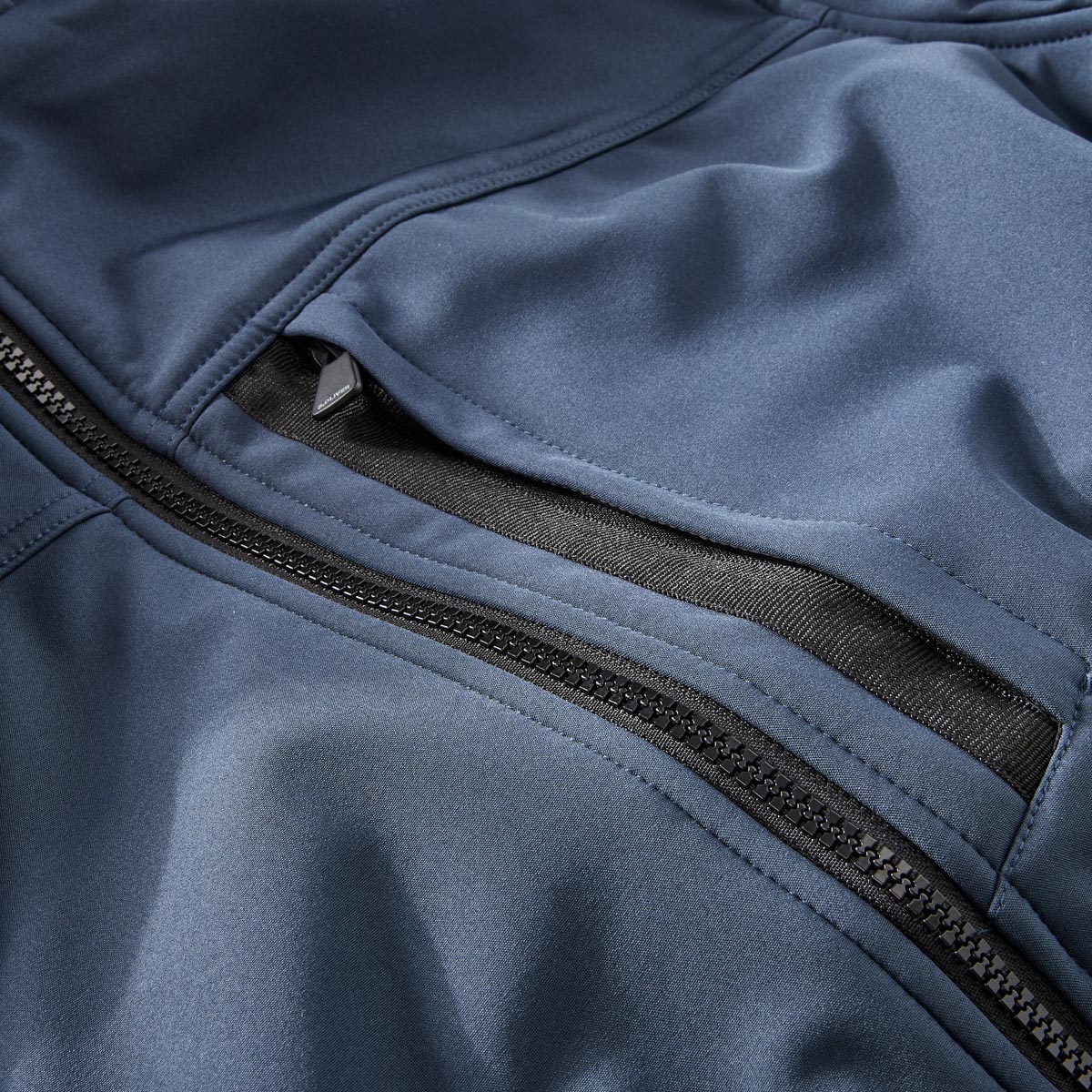 s.Oliver Softshelljacke mit Kapuze, wasserabweisend blau