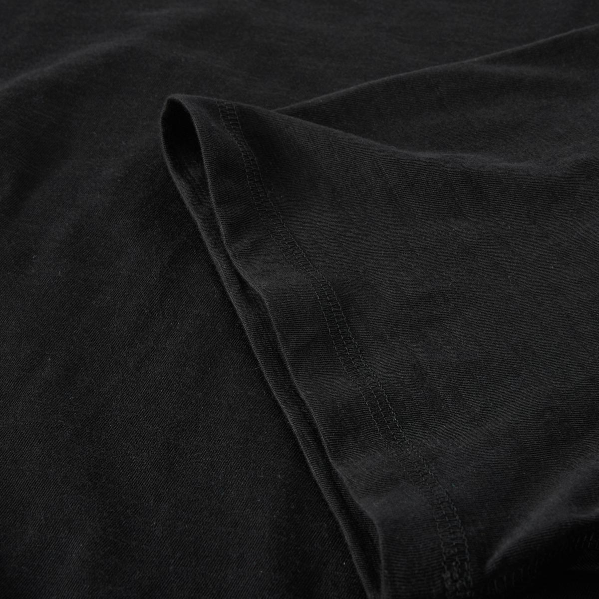 BOSS Basic T-Shirt aus Biobaumwolle schwarz