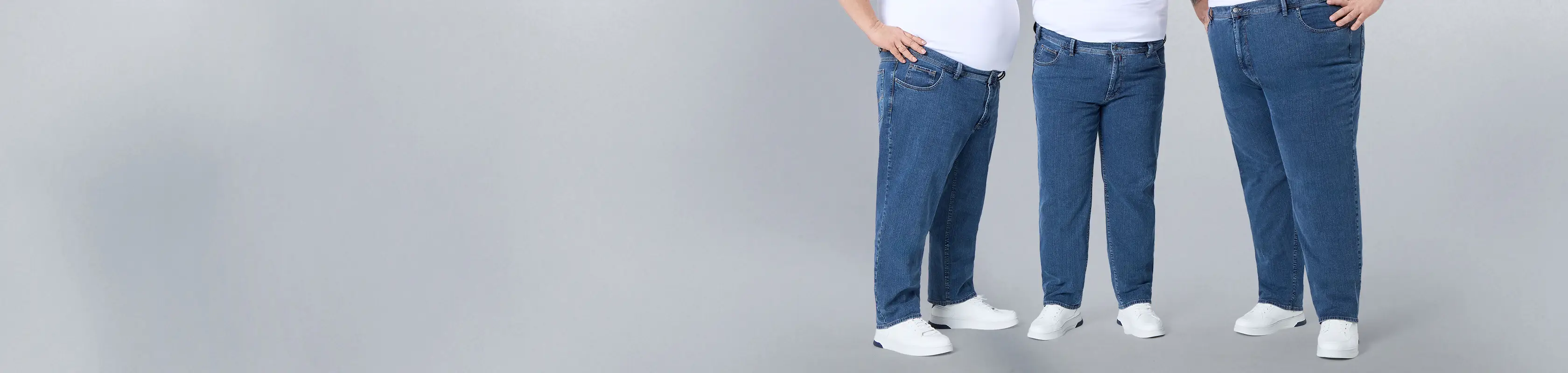 Drei Männer in Plus-Size-Jeans zeigen unterschiedliche Passformen für große Größen