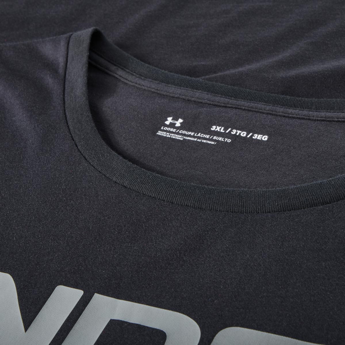 Under Armour T-Shirt aus 4-Wege-Stretch, schnelltrocknend Farbe schwarz Grö günstig online kaufen