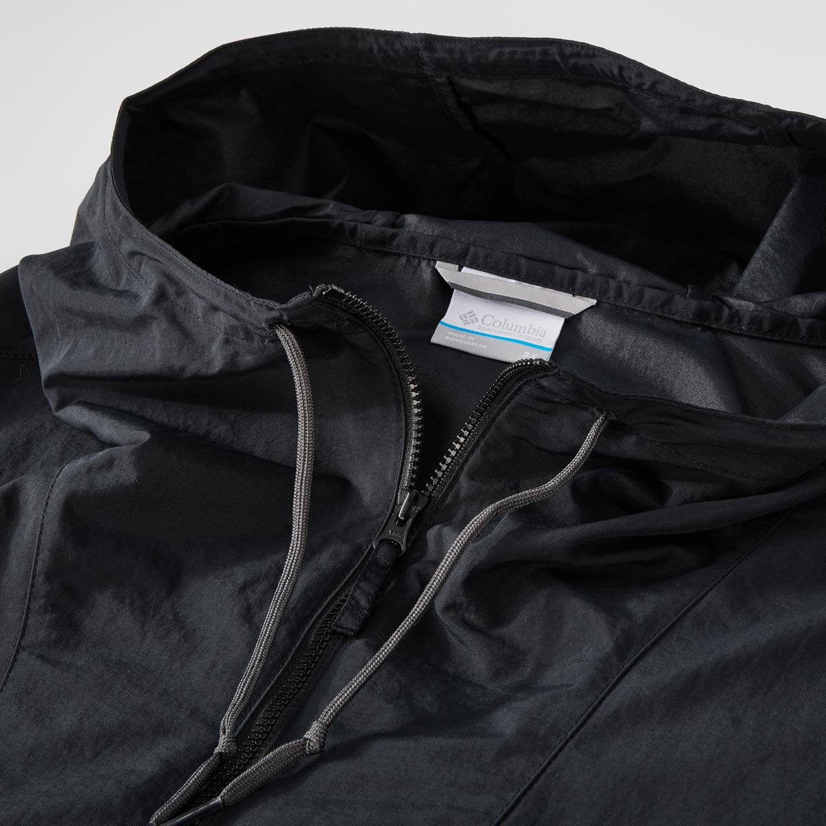 Columbia Leichte Jacke, wasser- und schmutzabweisend schwarz