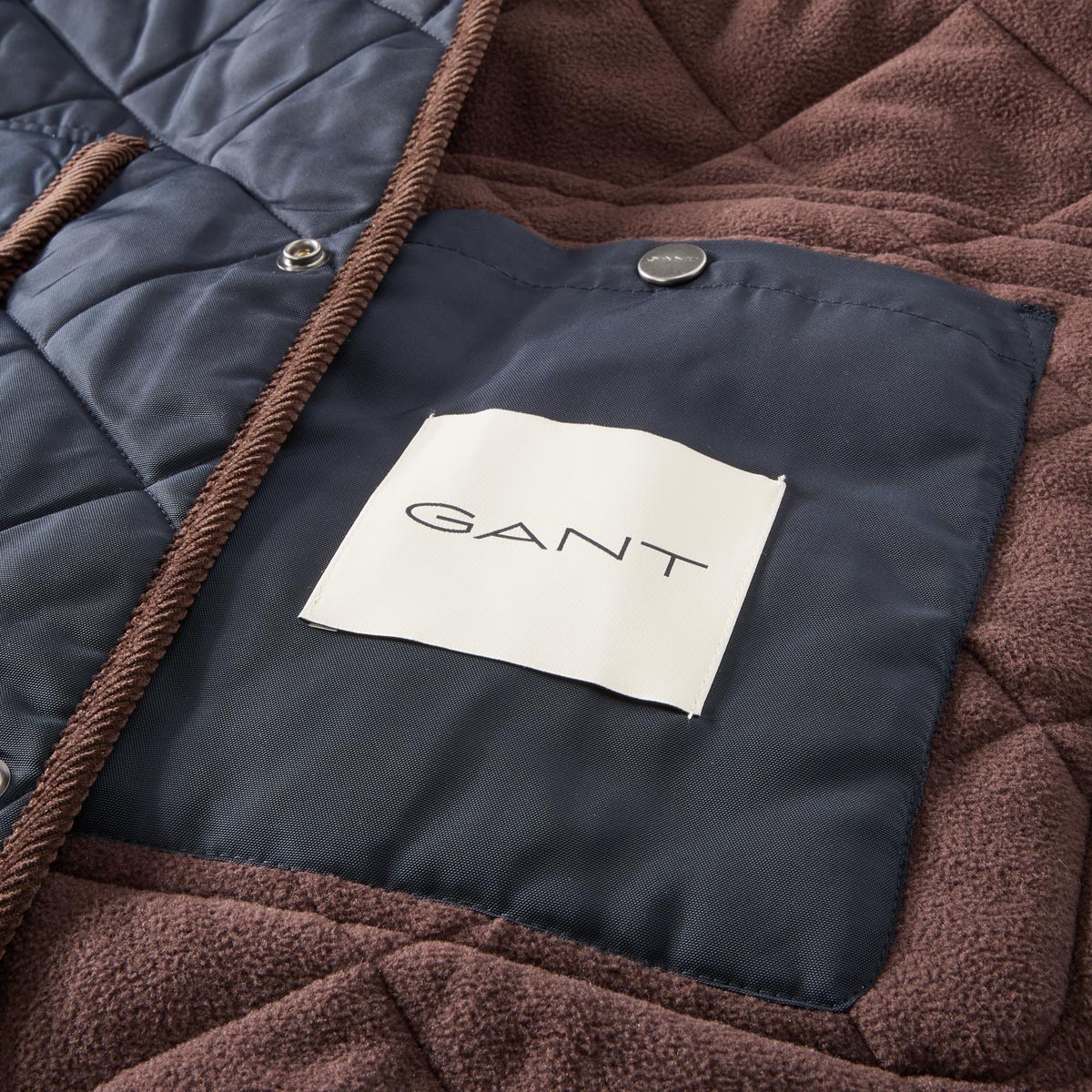 Gant Steppjacke mit Cord-Paspelierung, wasserabweisend dunkelblau