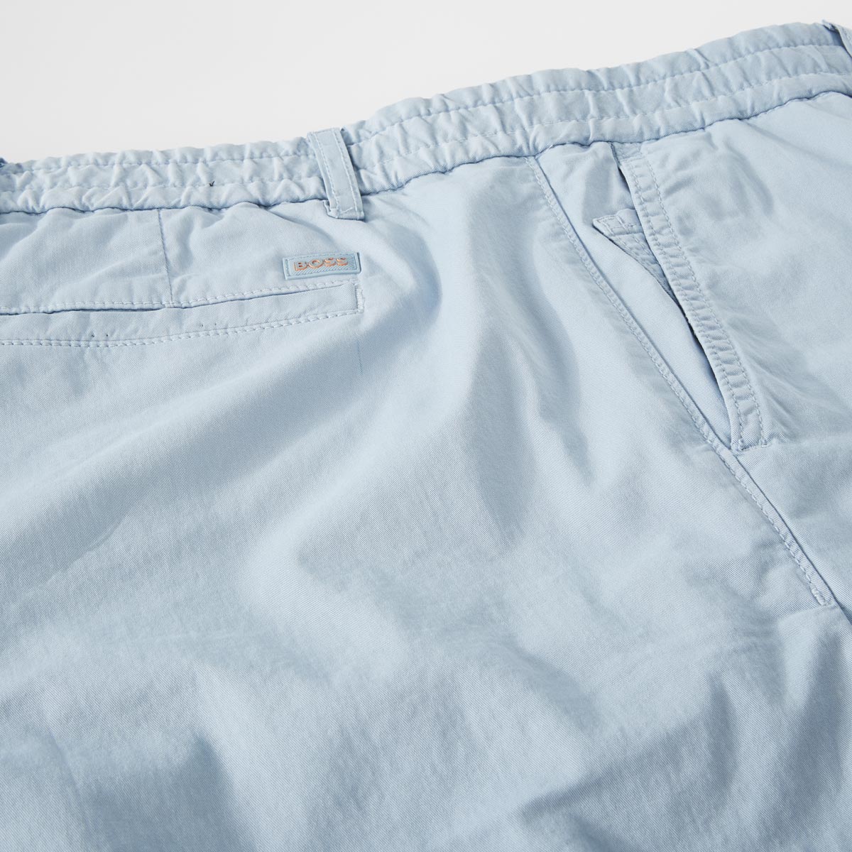 BOSS Stretch-Chino-Shorts "Chino tapered" hellblau