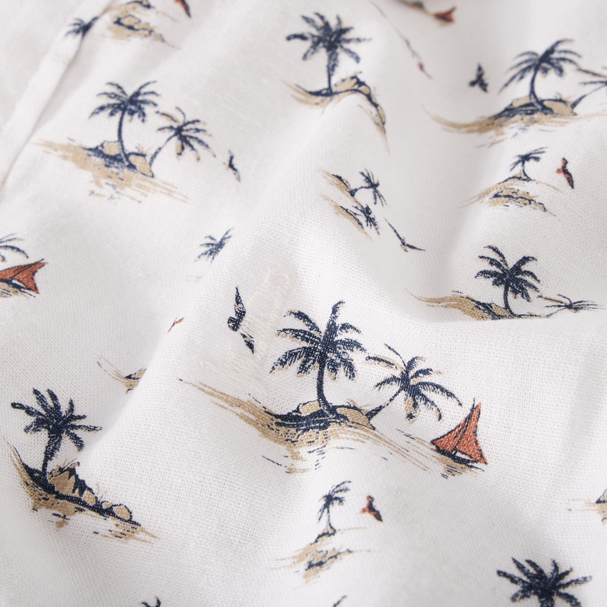 North Freizeithemd mit Allover-Muster weiß