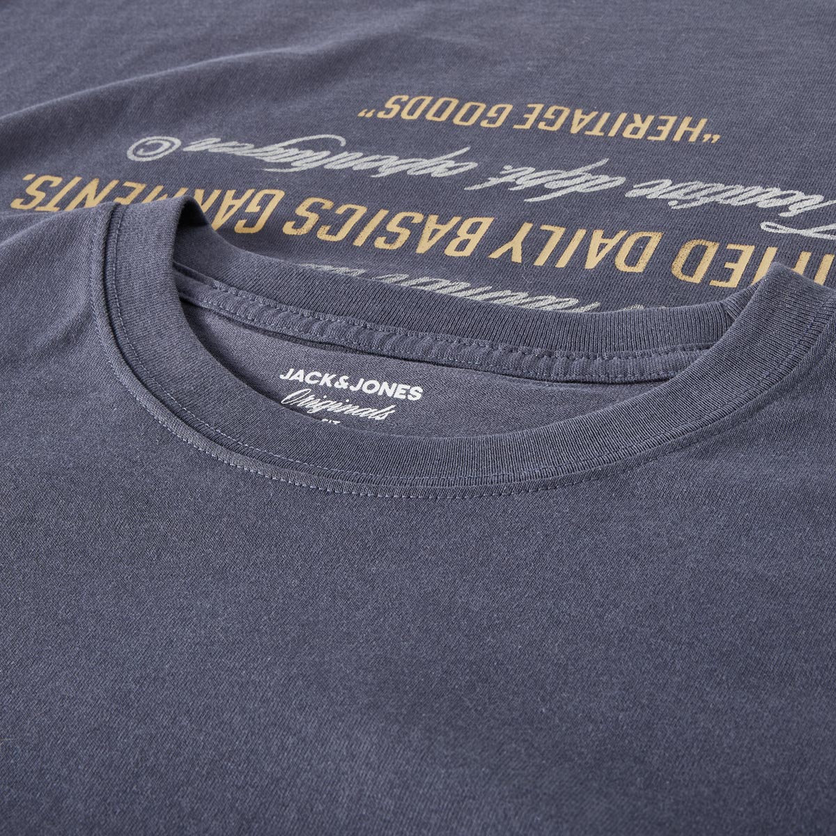 Jack&Jones T-Shirt mit Print auf Vorder- und Rückseite grau