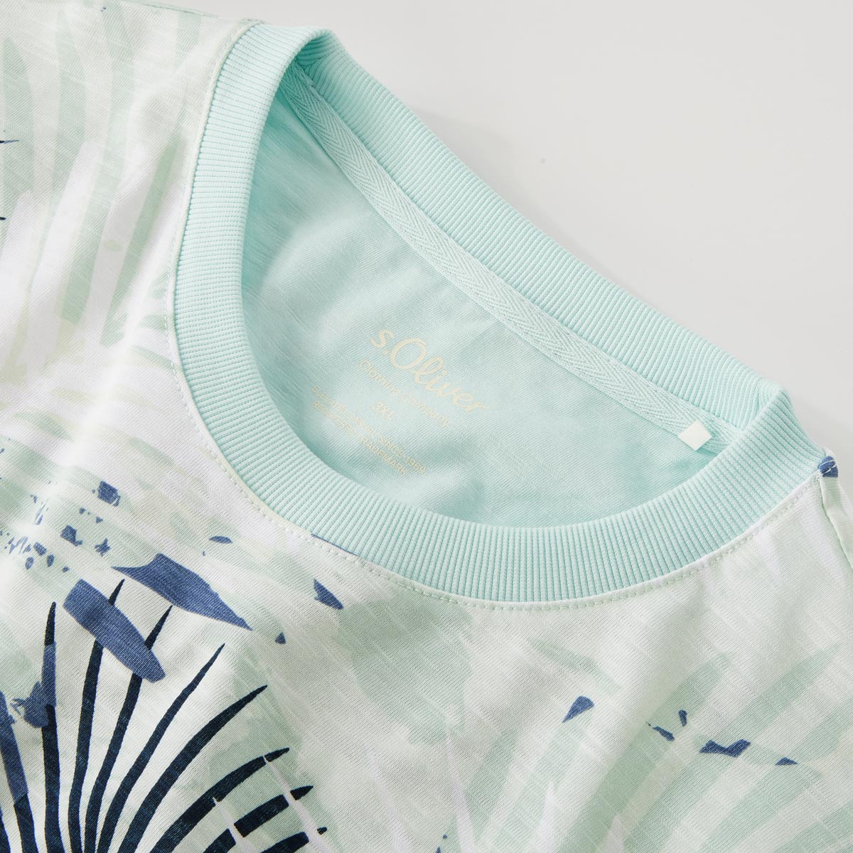 s.Oliver T-Shirt mit Allover-Muster mint