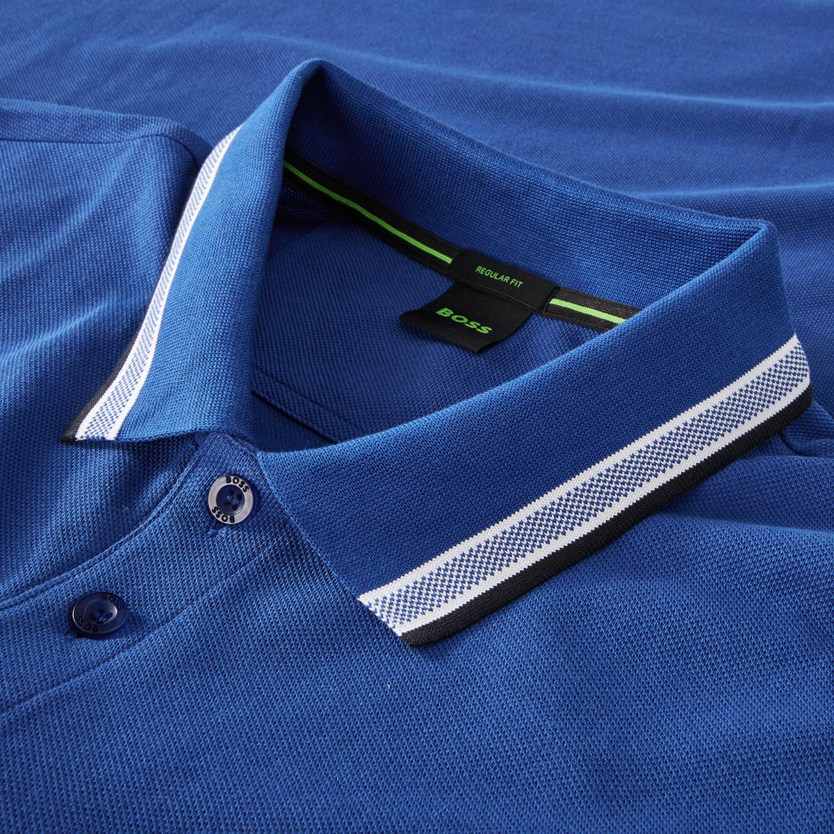 BOSS Poloshirt mit Kontrastdetails mittelblau
