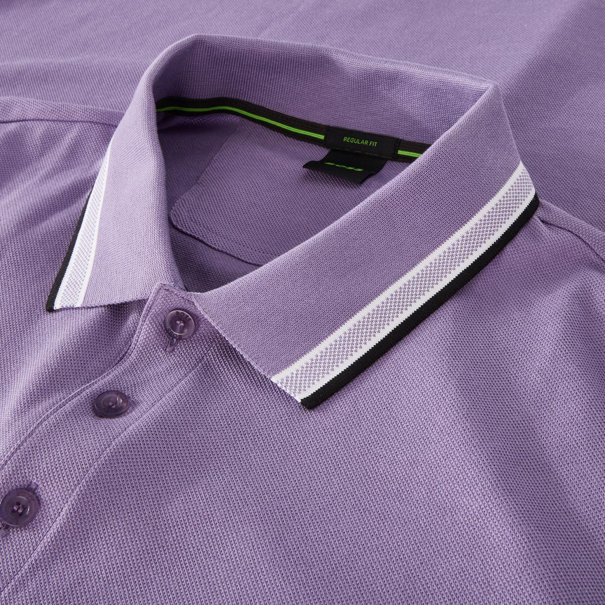 BOSS Poloshirt mit Kontrastdetails lila