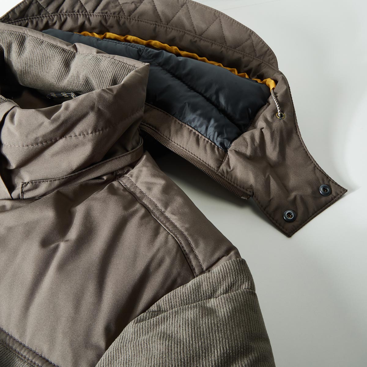 camel active Winter-Steppjacke mit Cord-Details braun