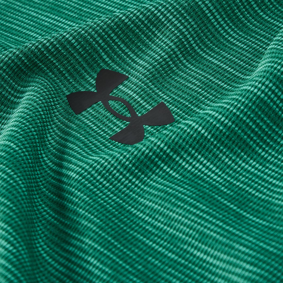 Under Armour Funktionsshirt, schnelltrocknend dunkelgrün
