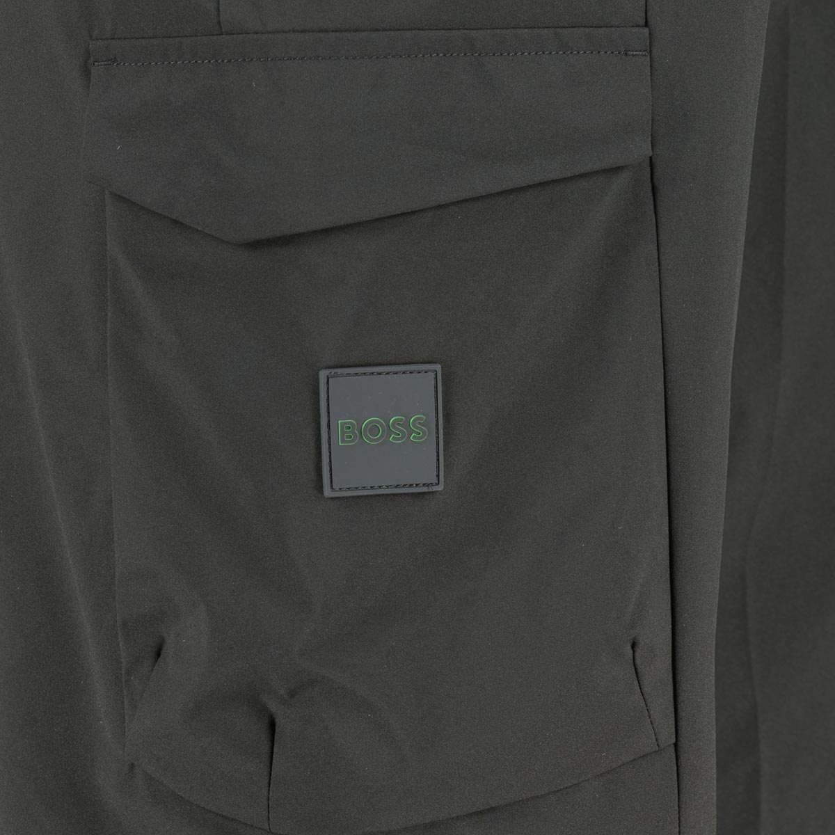 BOSS Leichte Jogpants mit Cargo-Taschen, schnelltrocknend schwarz