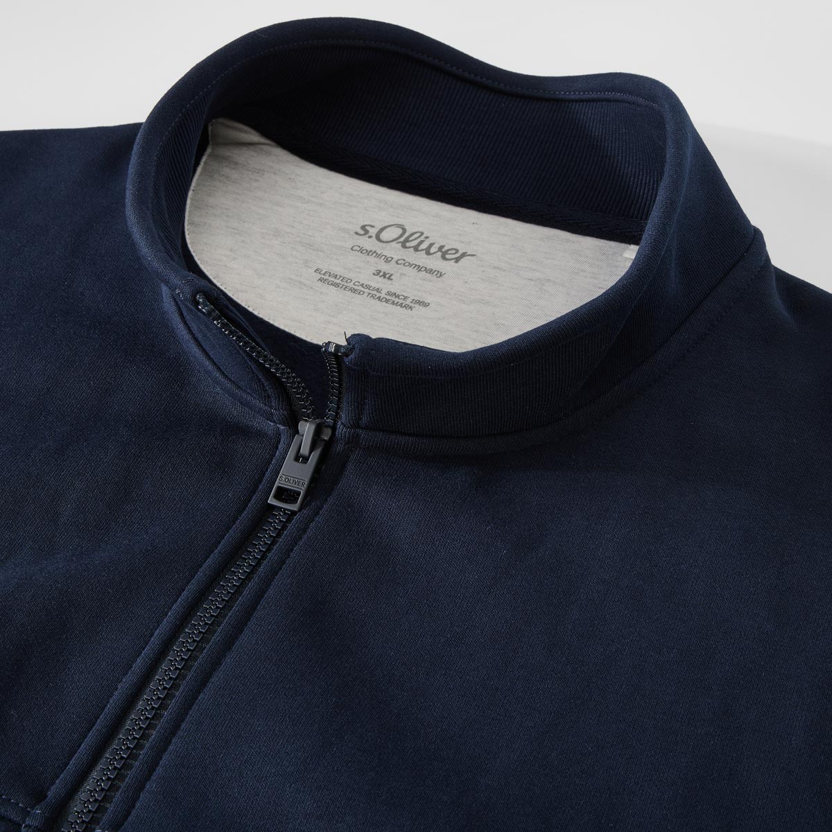 s.Oliver Sweatjacke aus Baumwolle blau