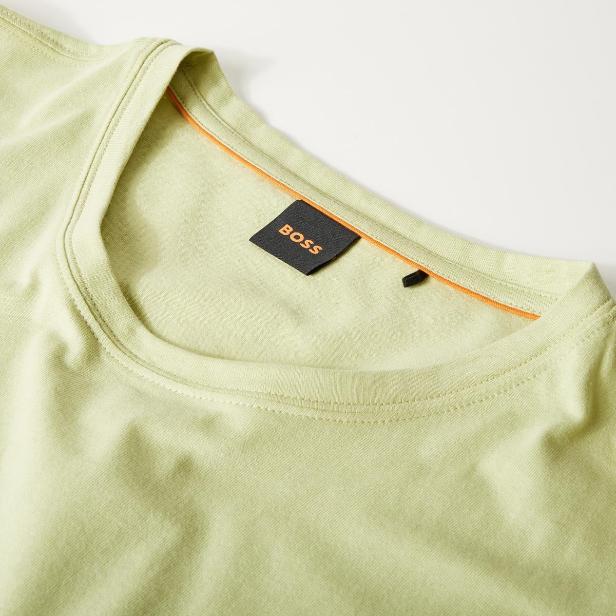 BOSS T-Shirt aus Baumwolle grün