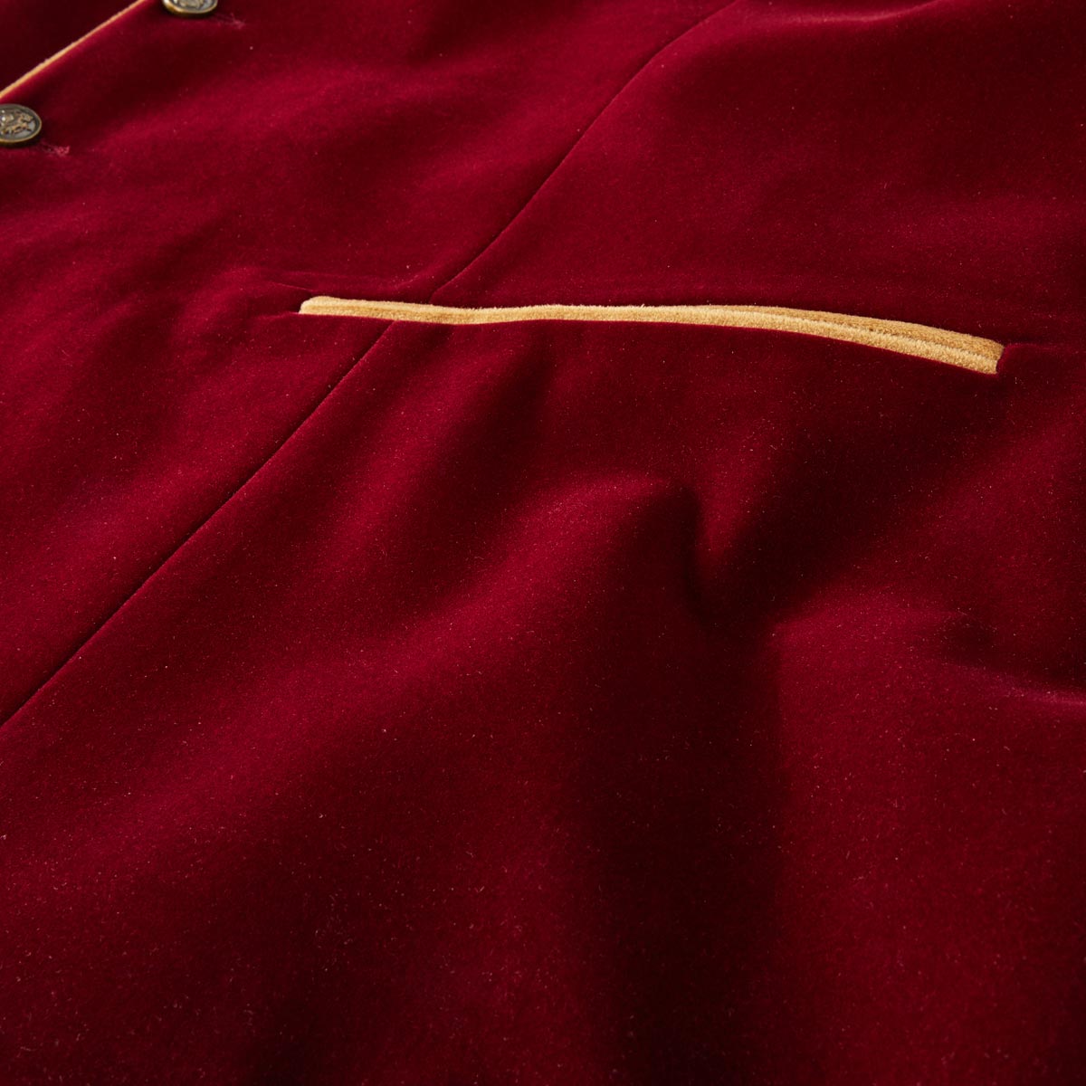 Pfundskerl Trachtenweste aus Samt dunkelrot