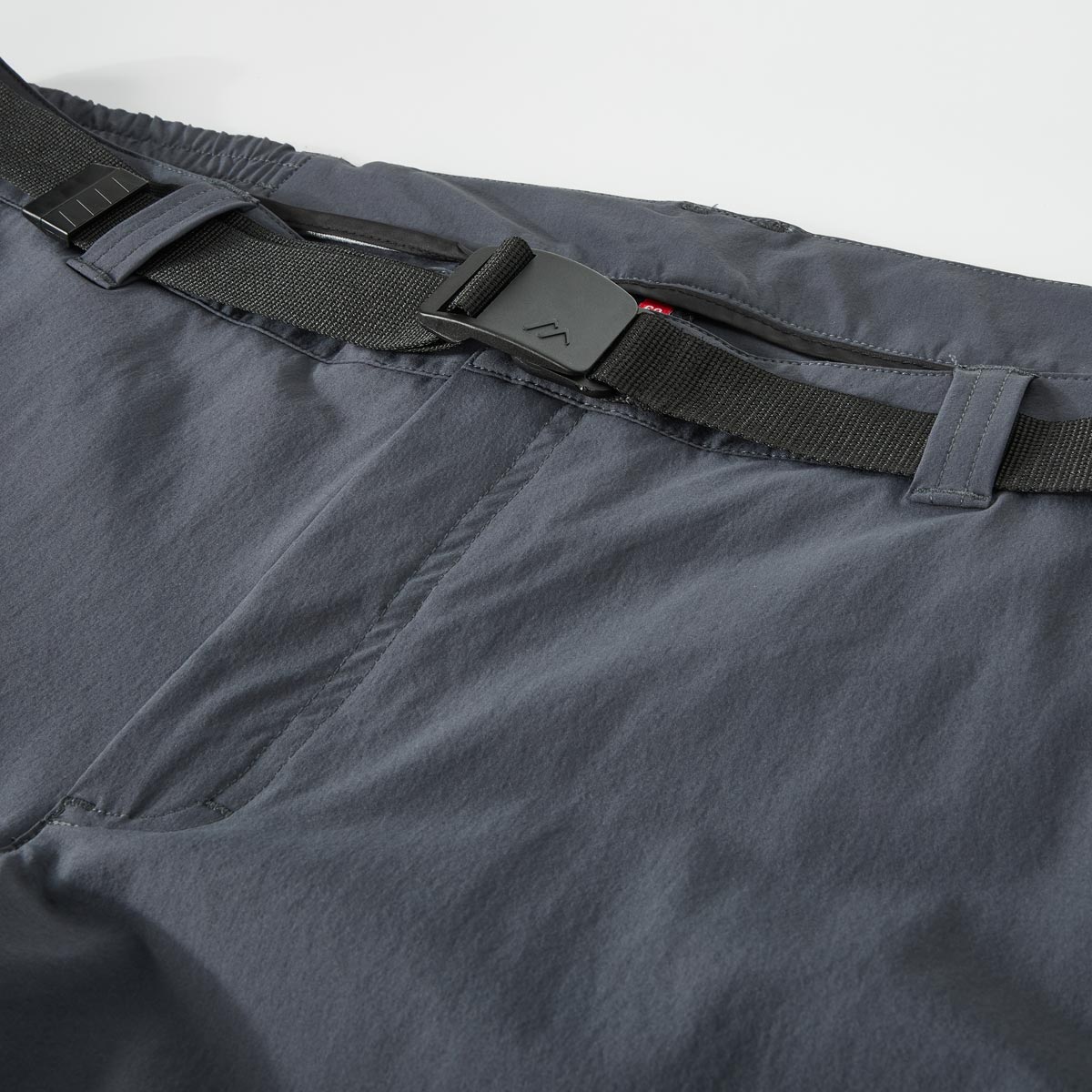 Maier Sports Capri-Bermudas (3/4 Länge) aus Funktionsmaterial, feuchtigkeitstransportierend dunkelgrau