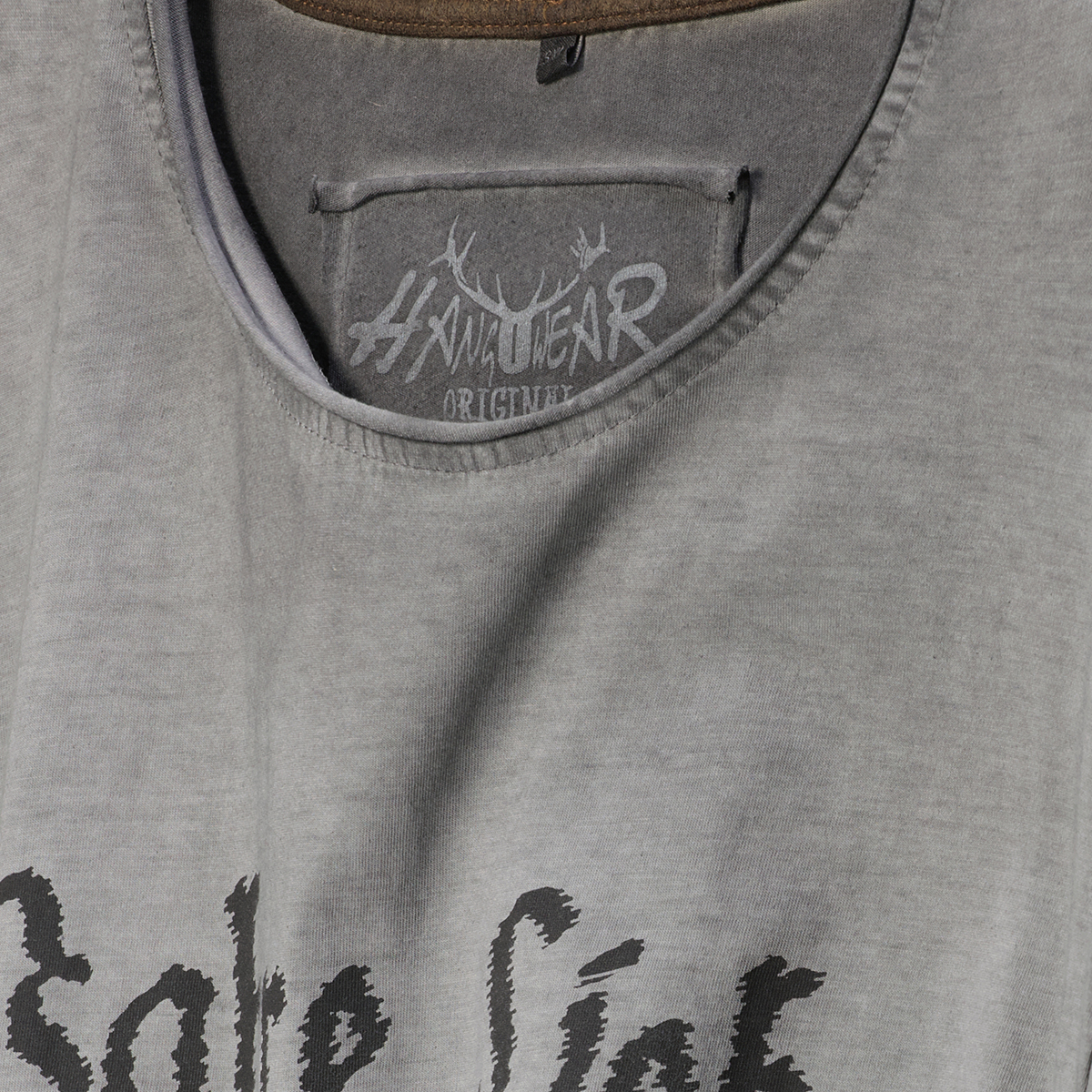 HangOwear T-Shirt mit Print "Wahre Liebe" grau