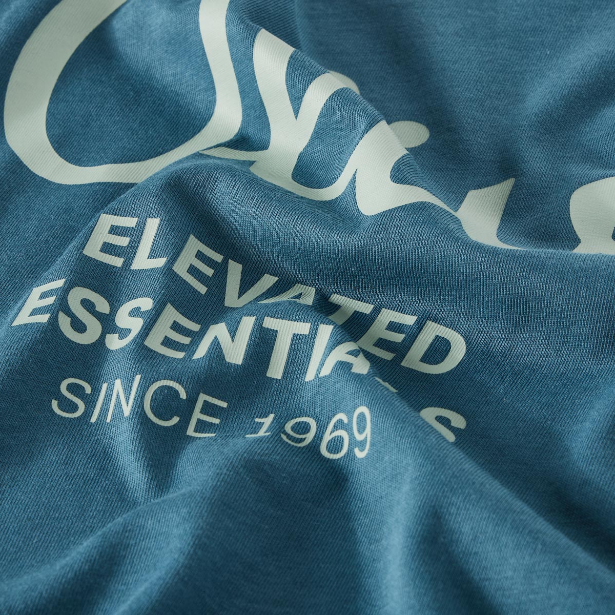 s.Oliver T-Shirt mit Label-Print blau