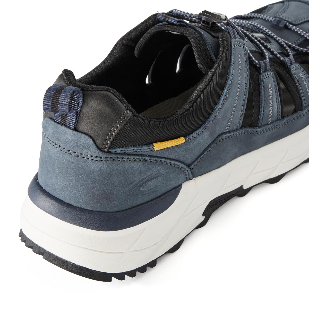 camel active Halbschuh mit Cut-Outs, extra leicht und luftig blau