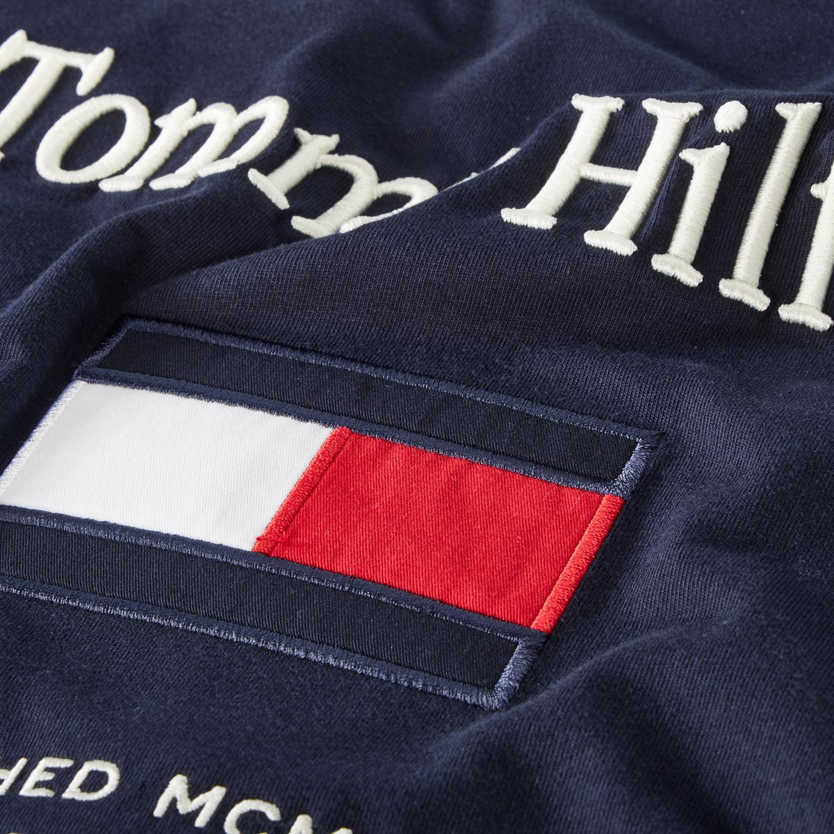 Tommy Hilfiger T-Shirt mit Label-Stickerei marine