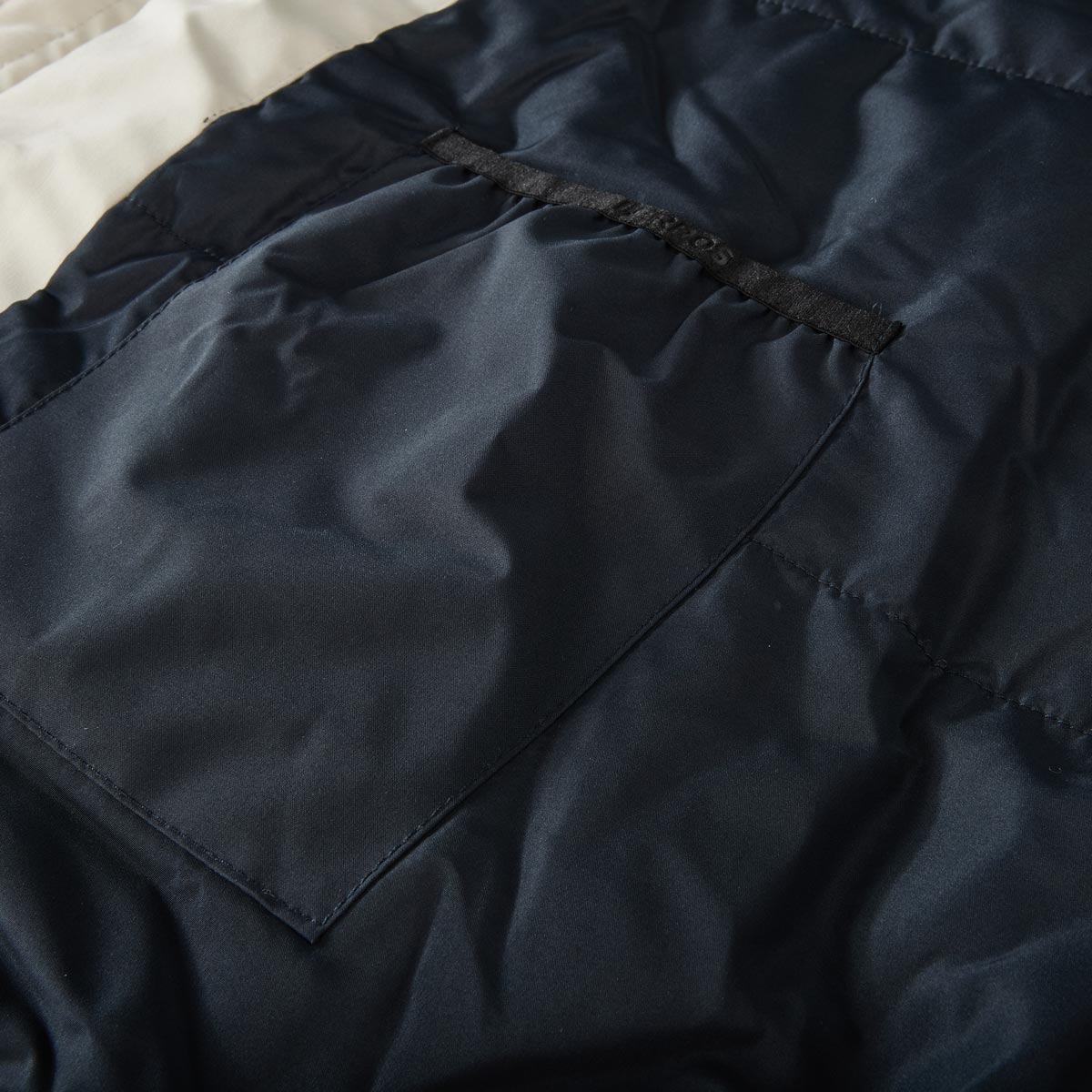 Lerros Blouson aus Funktionsmaterial, wind- und wasserabweisend cremeweiß