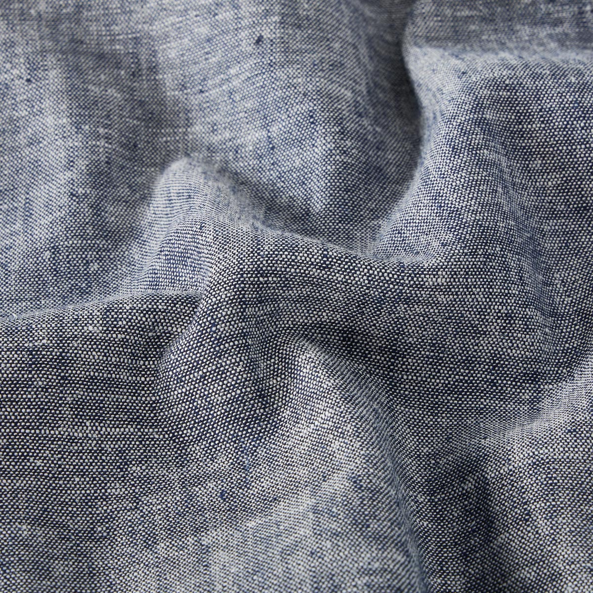 Weis Sakko mit Leinen, leicht blau