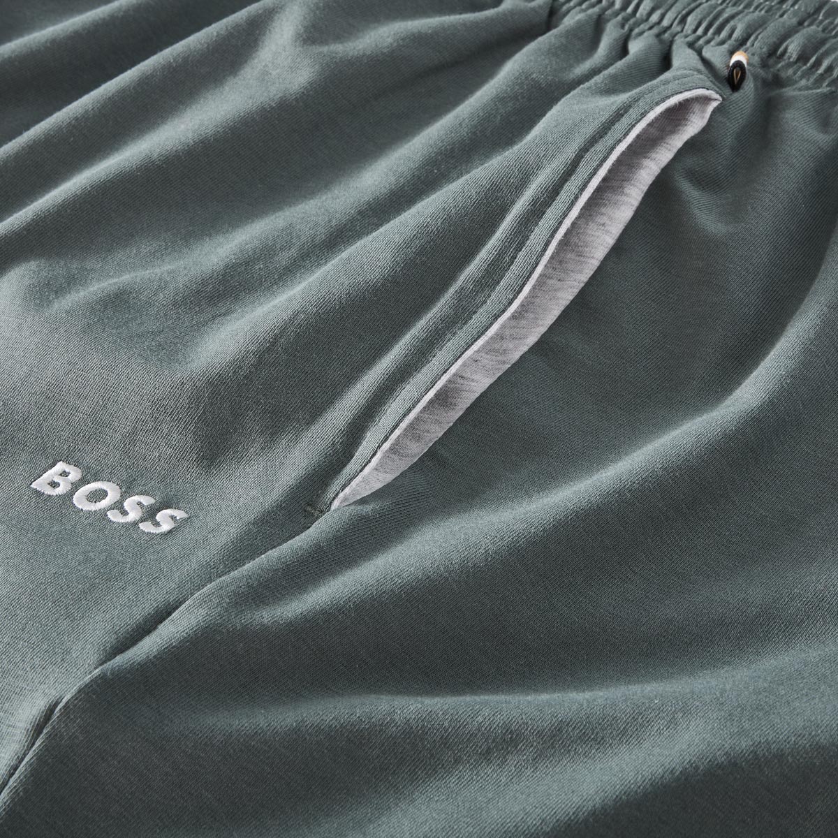 BOSS Jogging-Shorts mit Elasthan oliv
